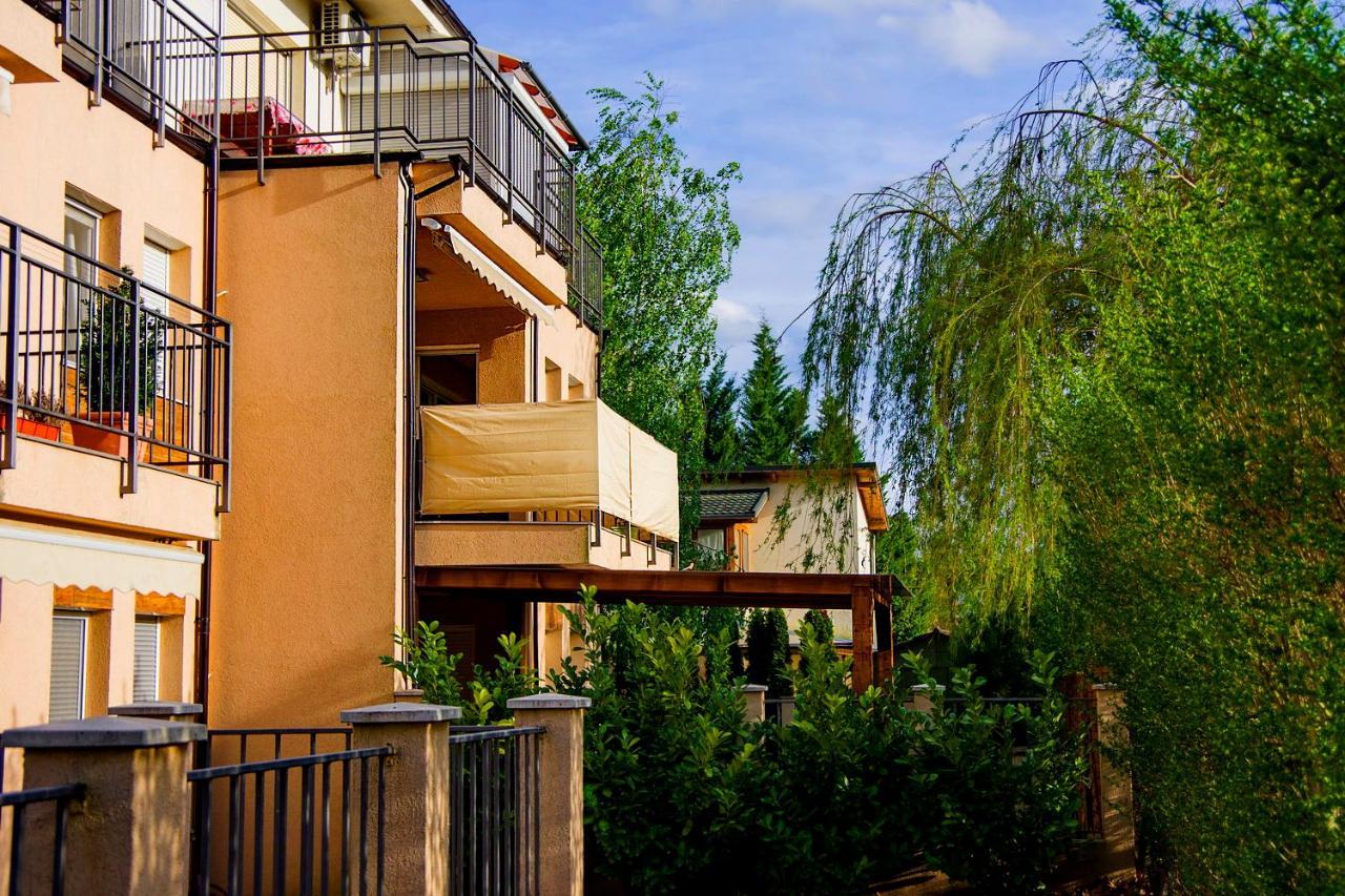 Panorama Apartman Apartment Zamárdi Екстериор снимка